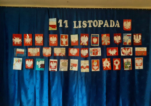 Wystawa prac plastycznych o charakterze patriotycznym.