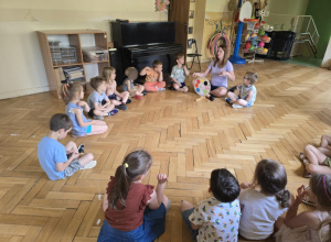 Lekcja pokazowa języka migowego