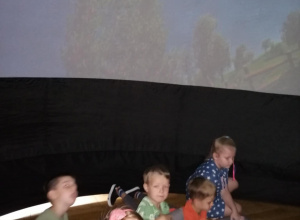 Kino sferyczne w przedszkolu